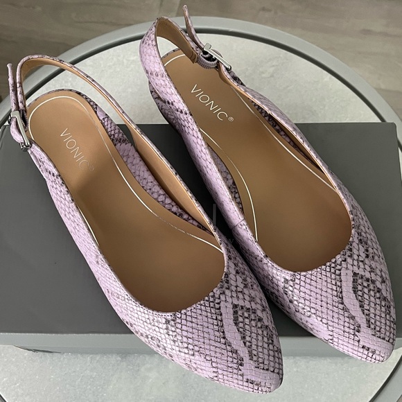 Vionic Jade Slingback Flat - Picture 2 of 5